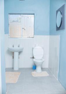 3 Bed Bulawayo Home Backup Power Sleeps 10 - 7