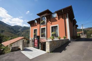 Hotel La Casona de Llerices - Llerices - 8