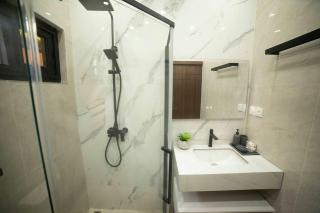 Shekina Residence, 2-Bedroom Apartment, Lomé Togo - 8