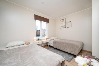 Apartment 1 - Bright & Quiet 2BR Apartment, Near Old Town - 2
