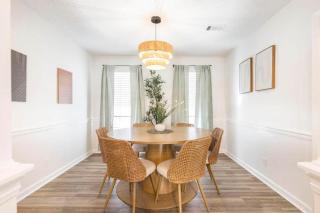 Greenway Oasis 3BR home - 6