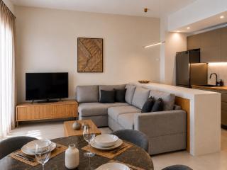Nea Chora Seaside Luxury Apartment - 8