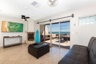 Las Brisas #8 Beachfront - On the sand and steps from Mannys for tacos & tequila - 7