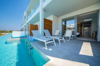 Harmony Crest Resort - 2