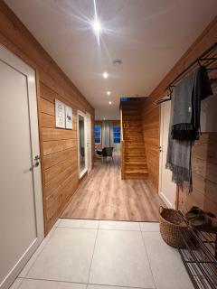 Seaview apartment between Lyngen Alps and Tamok - 2