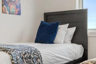 The Aerie 2 Full Suites 2400 sqft Ambleton - 8