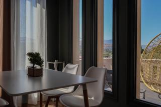 Villa Velvet View - 2