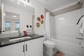 Sol Close to Airport, Trails & Parks Pets Ok - 1