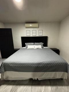 Casa cerca del Centro y Aeropuerto - 3