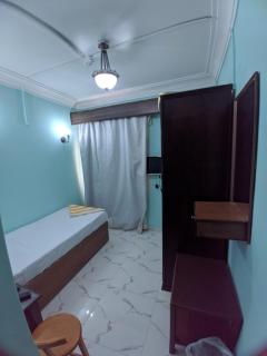 Golf Hotel - 7