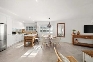 Sandy Daze - Noosa Sound canalfront apartment - 1
