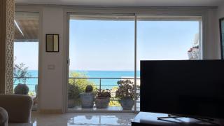 Where Blue Meets Blue Seaside Apt with Great Views - 7