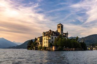 Apartment with garden and canoes on Lake Orta - 1