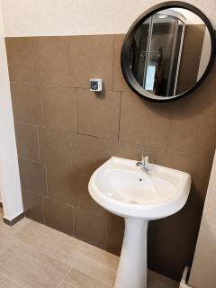 Hostel BaseCamp Bacau - 6