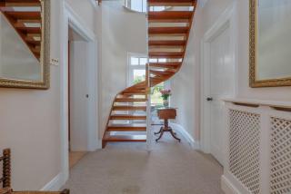 Churchill House - 5
