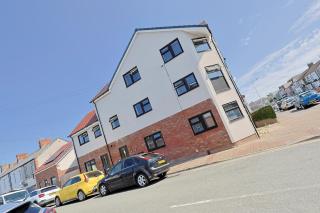 2BR, Free-Parking, Contractor &Holiday, Sleeps 6 - 6
