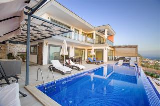 Luxury Villa Lion with sea view - 0