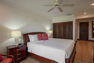 Spacious 4BR Condo with Partial Ocean View - Bougainvillea - Reserva Conchal - 6
