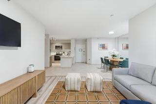 Aventura 2 Bd 2 Ba The Yacht Club 8-108 - 9
