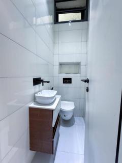 Luxurious 2 bedroom flat in Lekki - 5