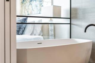 Oceanfront Luxury Suite at Jewel Residences Pools - 0