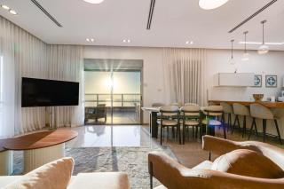 Luxury Penthouse with Seaview - 7