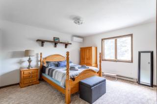 Rustic Mountain view Cabin 5 mins to Ski Area! - 2