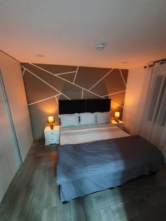 Apartment with Sea View, 5 Minutes from the Beach - 8