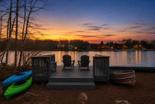 Lakeside Escape Hot Tub Private Dock Ski - 0