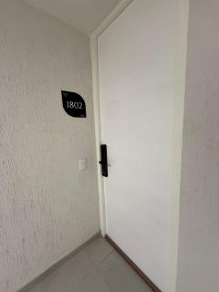 Apto Moderno y Confort en Ubicación Privilegiada - 1