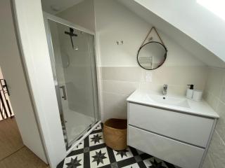 Charmante maison proche centre bourg - FR-1-813-43 - 2