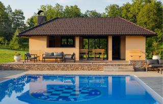 Amazing Home In Slunj - 1