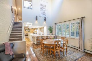 Perfect Condo in Heart of PC with Pool & Hot Tub - 3