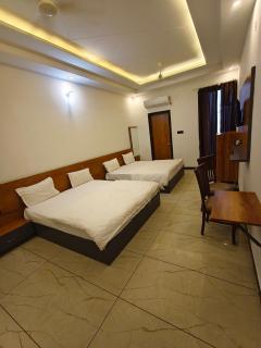 Hotel CM Palace Khatu Shyam ji - 9