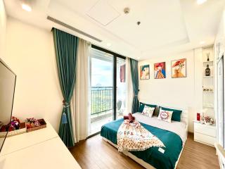Luxury Skyline Living Experience at Vinhomes Green Bay Hanoi - 0
