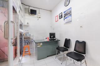 RedDoorz at Jalan Bangau Palembang - 5