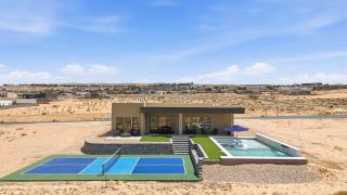 The Clubhouse- Pool Pickleball Views Luxe Villa - 9