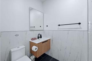 Modern Cozy 1BR Central Jersey City with NYC Access - 5