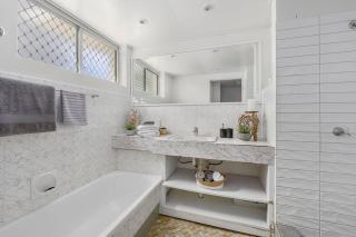 Teenamara - Hosted by Burleigh Letting - 9