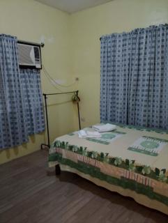 2-bedroom House with Air-conditioning in Calintaan - 8