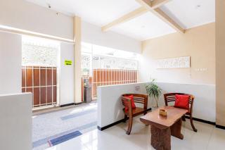 RedDoorz Syariah @ Jl. Cengger Ayam Dalam - 3