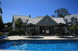 Cooks Cottage 2-4 Bedroom- Russell Cottages Collection - 1