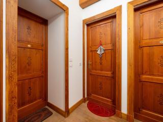 Attic historic building with air conditioning - 5