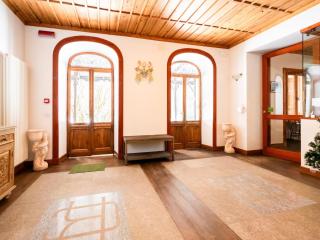 In the historic building, con aria condizionata - 2