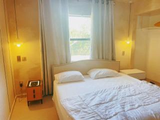 Stylish SFH Home - 5 min to Universal Studios - 2