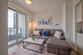 Cozy Condo in Downtown KW - 0