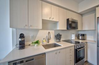 Cozy Condo in Downtown KW - 1