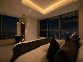Whispers above the city - 9