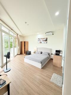 Hoang Long Homestay - 8