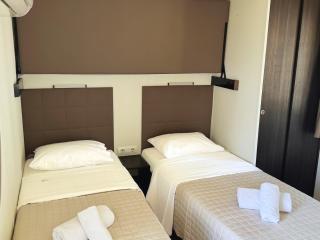 Chrissa Camping Rooms & Bungalows - 5